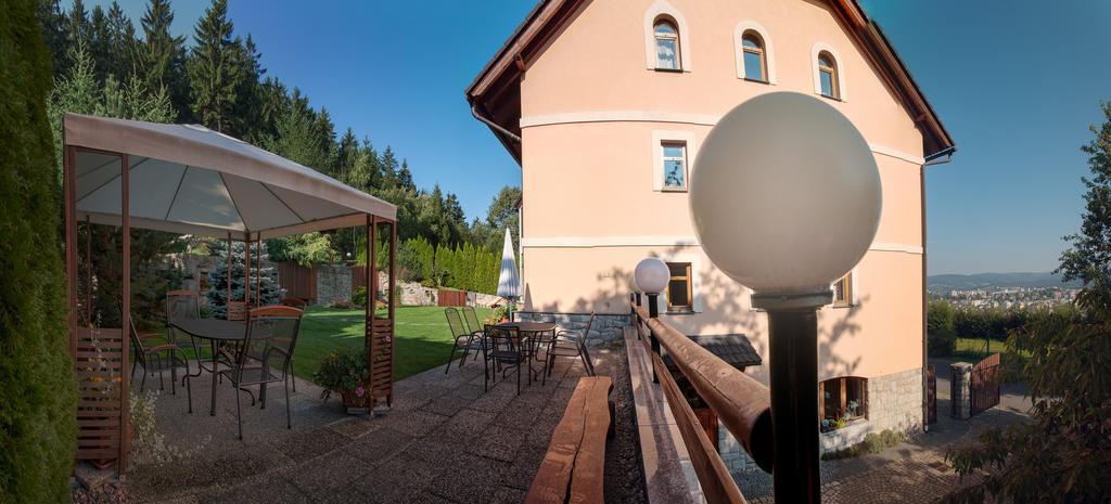 Pension Král Jablonec nad Nisou Bagian luar foto